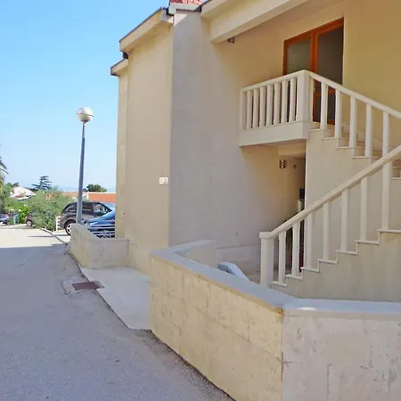 ゲストハウス Matko ブレラ